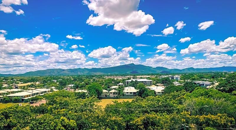 อัลลัวร์ โฮเต็ล แอนด์ อพาร์ตเมนต์ Aparthotel ทาวน์วิล ภายนอก รูปภาพ